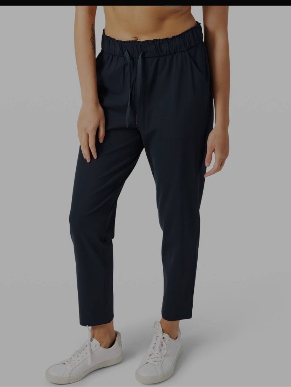 lululemon athletica Keep Moving Women's Navy Blue Jogger Dress Pants Size 8